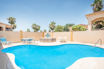 Texas Inn And Suites Citycenter At Utrgv Edinburg Esterno foto
